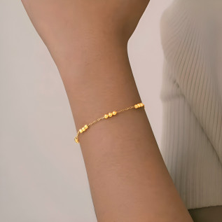 Thin satellite chain bracelet in gold stainless steel