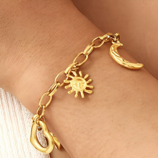 Charm bracelet in gold stainless steel woman gift