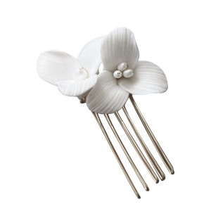 Bridal hair comb JANE three petal porcelain flowers fresh water pearls