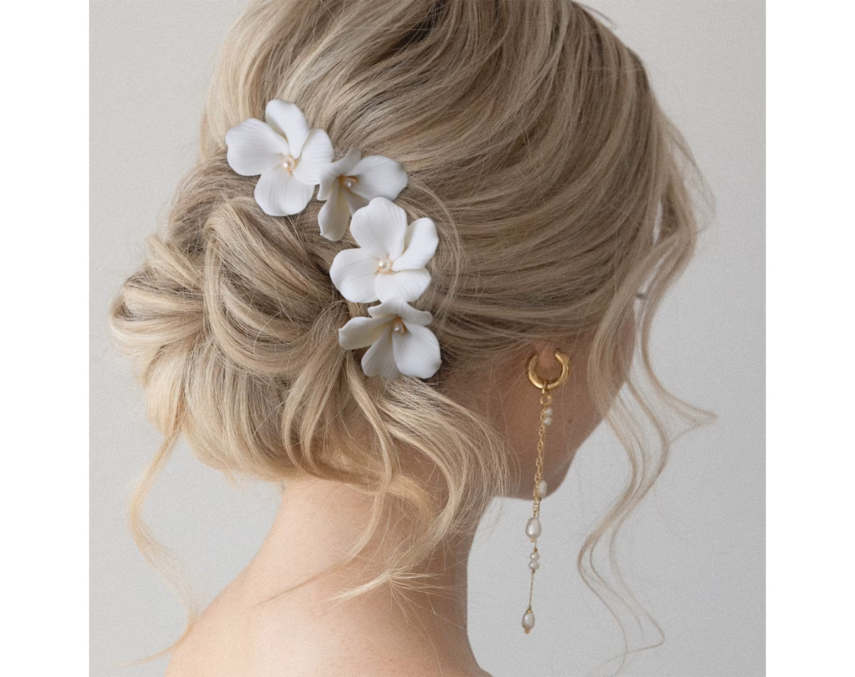 Bridal hair clip LILA large porcelain flowers