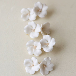 Bridal hair clip LILA large porcelain flowers
