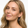 Boucles d'oreilles dormeuses trèfles blancs en émail et trèfles creux sur acier inoxydable argent or vendues par paire