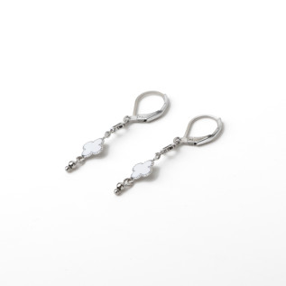 Boucles d'oreilles dormeuses trèfles blancs en émail et trèfles creux sur acier inoxydable argent or vendues par paire