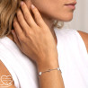 Leverback earrings, white enamel and hollow clover pendants on silver or gold stainless steel.
Sold in pairs.