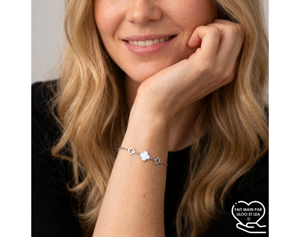 Bracelet trèfle blanc en émail et deux trèfles creux sur acier inoxydable argent or bijou femme