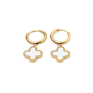 Boucles d'oreilles créoles et trèfles blancs en nacre sur acier inoxydable argent or vendues par paire cadeau femme