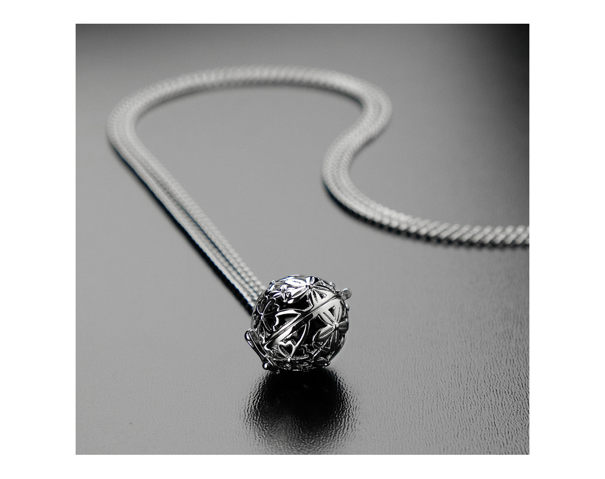 Angel bola harmony ball chime pendant necklace n°8 or essential oil diffuser