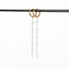 Boucles d'oreilles petites créoles et perles en nacre blanche sur chaîne fine acier inoxydable argent ou or cadeau boucles femme