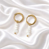 Boucles d'oreilles mariée petites créoles et perles en nacre blanche sur acier inoxydable argent ou or bijou mariage